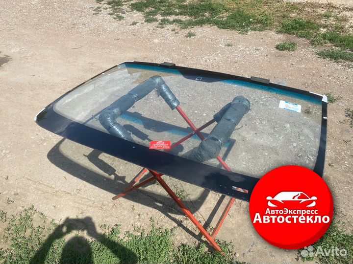 Лобовое стекло Fiat Doblo 2 (II)