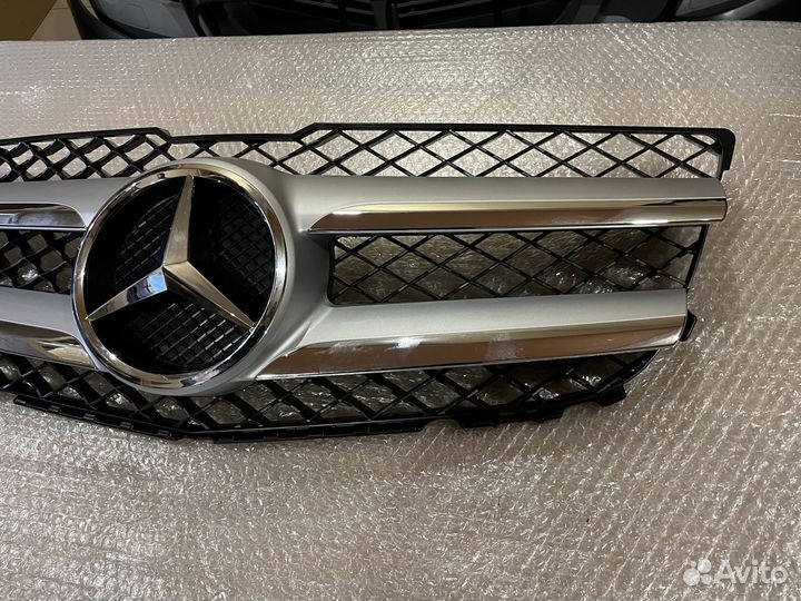 Решетка радиатора Mercedes GLK X204 рестайлинг