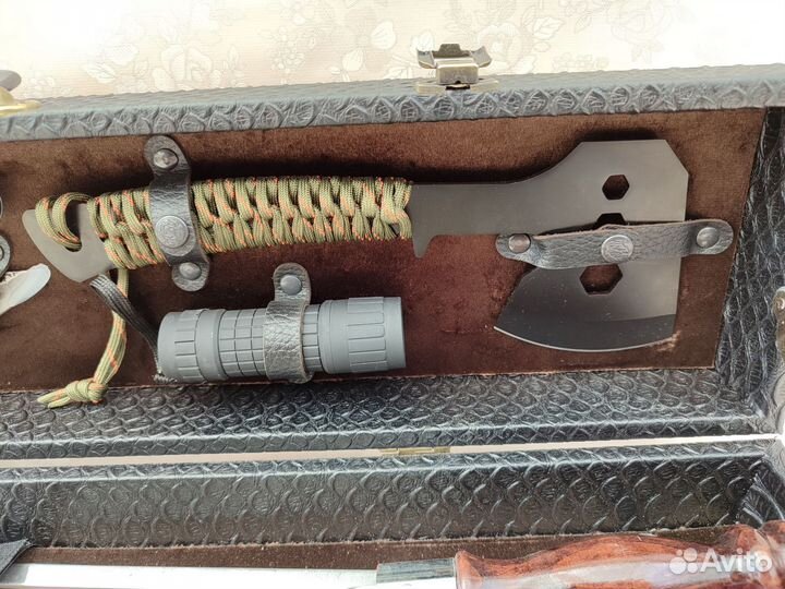 Набор шампура, топорик походный, нож в чемодане