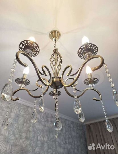 Люстра потолочная