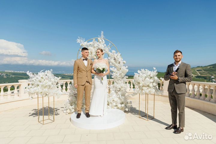 Ведущий на свадьбу