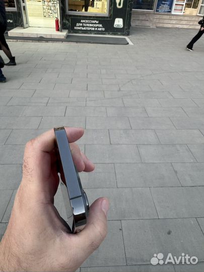 iPhone 13 Pro, 128 ГБ