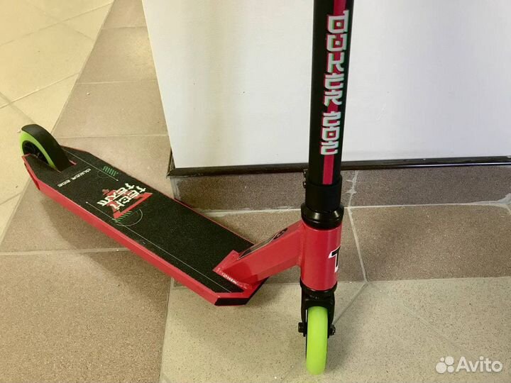 Самокат трюковой