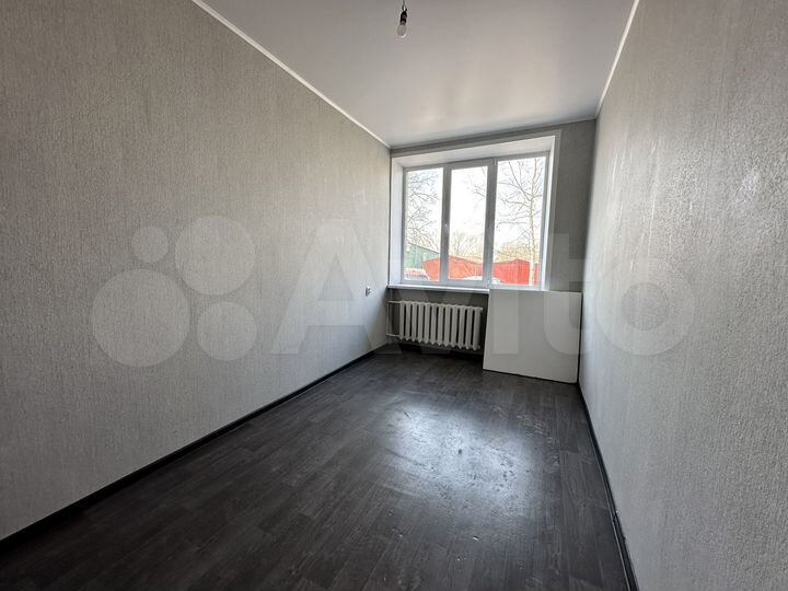 2-к. квартира, 40 м², 1/5 эт.