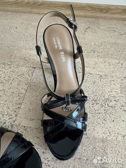 Босоножки Армани