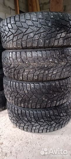 Dunlop SP Winter Ice 02 205/55 R16
