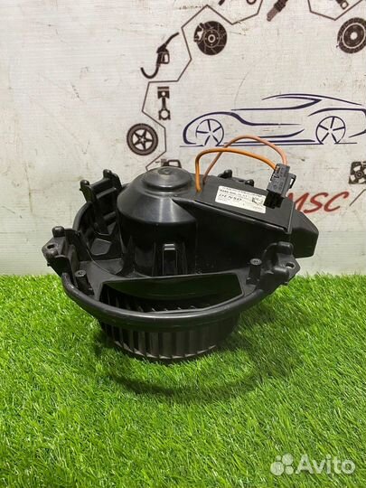 Моторчик печки на Mercedes A2469061601