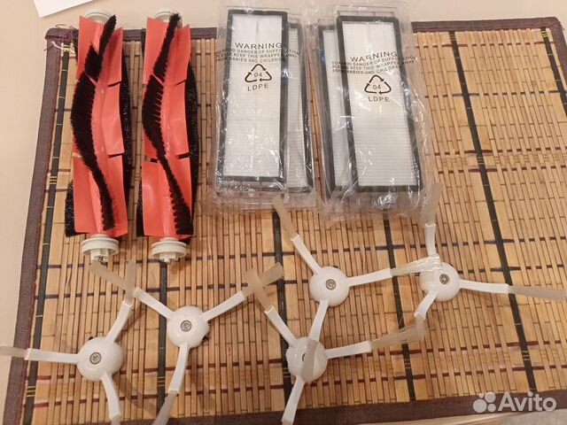 Набор щеток и фильтров для робота пылесоса Xiaomi