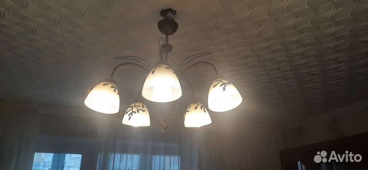 Люстра потолочная бу
