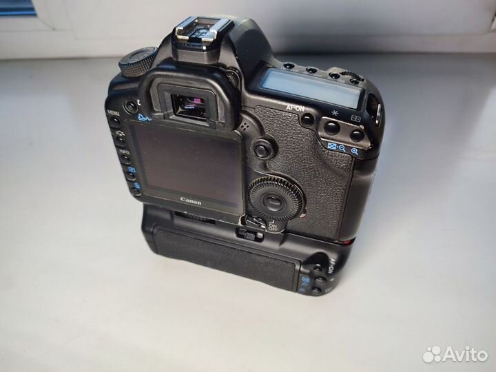 Canon EOS 5D mark ii body