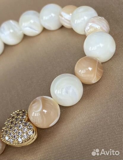Браслет из перламутра