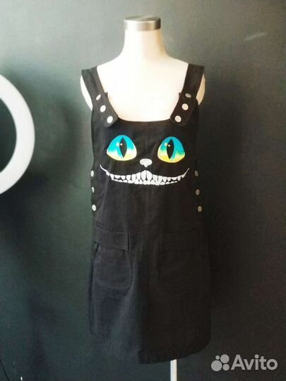 Машинная вышивка на джинсе