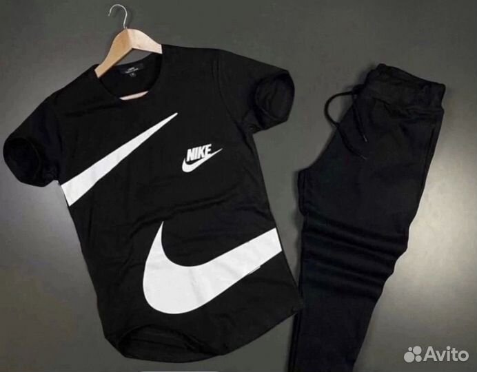 Спортивный костюм nike