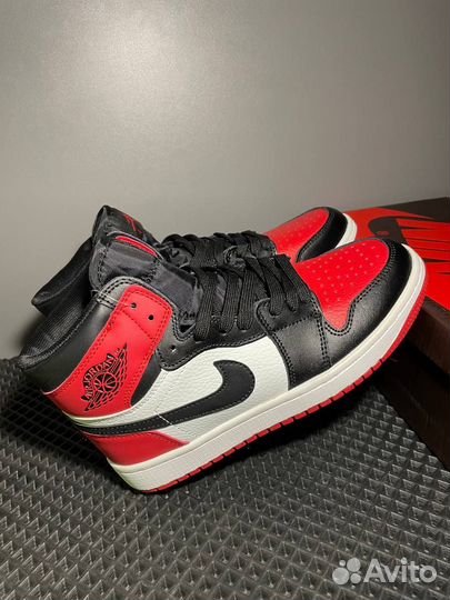 Кроссовки Nike Air Jordan