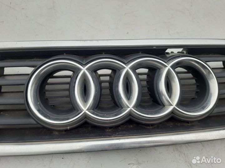 Решетка радиатора Audi A6 C5
