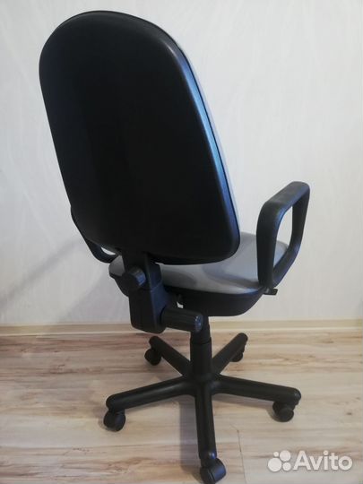 Компьютерное кресло бу