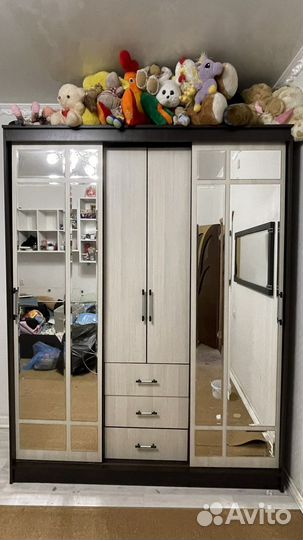 Спальный гарнитур