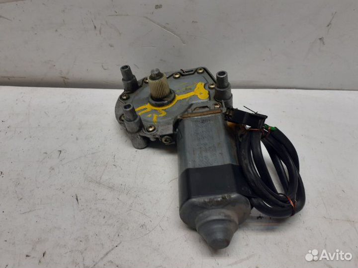 Моторчик стеклоподъемника Audi 100 C4 1991-1994