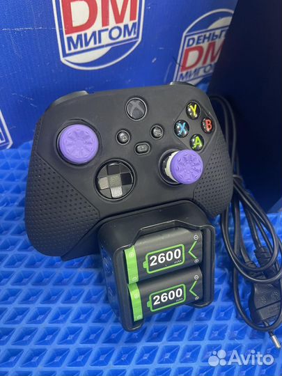 А) Игровая приставка Microsoft Xbox Series X 1tb