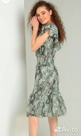 Платье фирмы Risheliе / змеиный принт