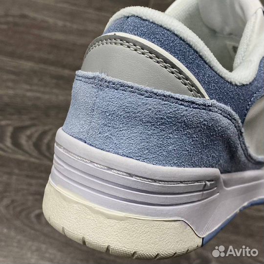 Кроссовки ADI 2000