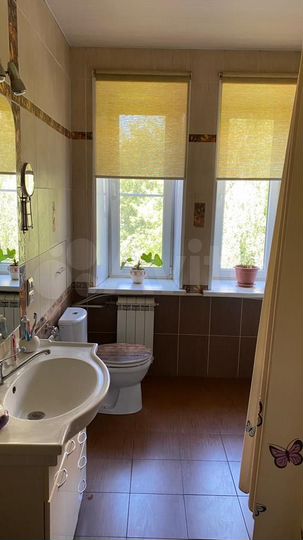 4-к. квартира, 84 м², 3/3 эт.