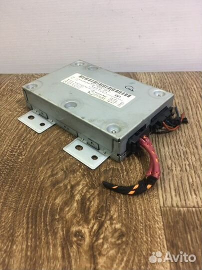 Блок управления магнитолой Mercedes E W212 3.0