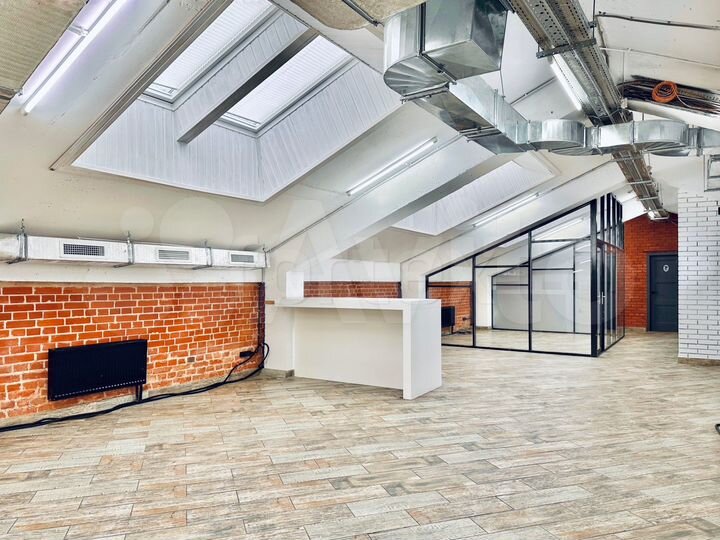 Сдам офисное помещение, 654 м²