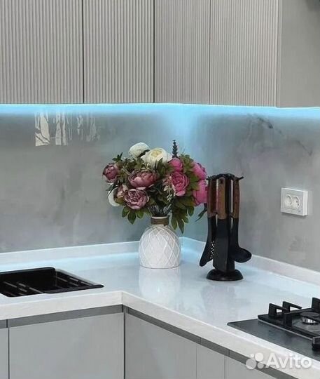 Красивая кухня на заказ собственное производство