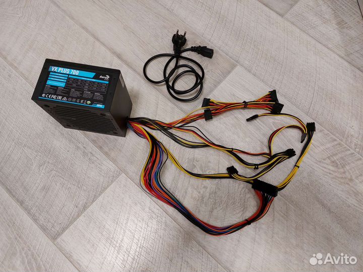 Блок питания aerocool vx plus 700
