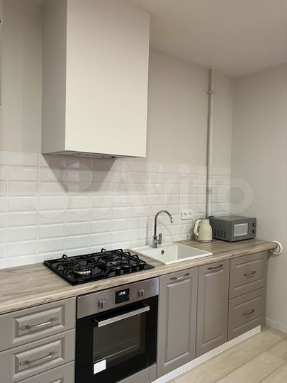 2-к. квартира, 54 м², 1/2 эт.