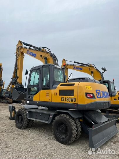 Колёсный экскаватор XCMG XE180WD, 2023