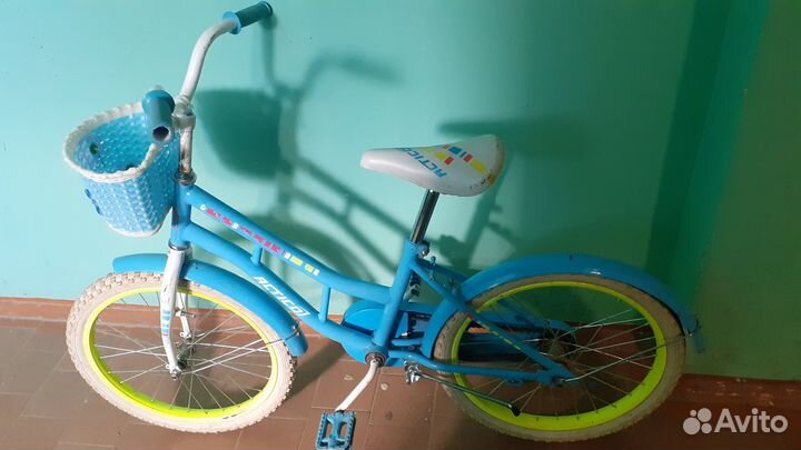 Велосипед для девочки 8-10 лет
