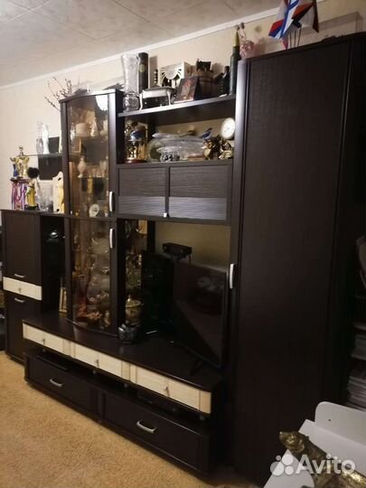 Стенка в гостиную