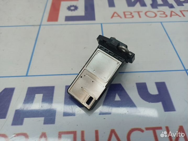 Расходомер воздуха Toyota Tundra (XK50) 22204-0F03