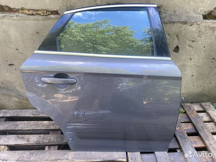 Задняя правая дверь Ford Mondeo 4 (2013)