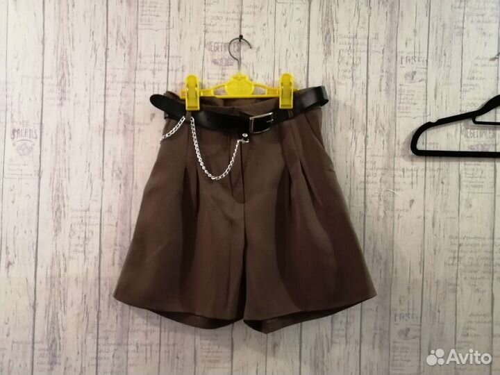 Шорты 46