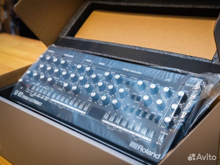 Roland SE-02 в Наличии