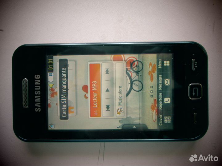 Сотовый телефон Samsung GT-S5230. Заблокирован