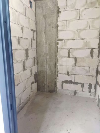 Комната 6 м² в 1-к., 1/18 эт.