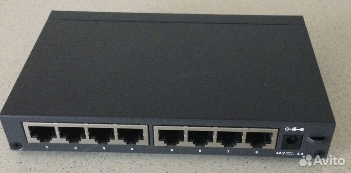 Гигабитный коммутатор HP ProCurve 1410-8G