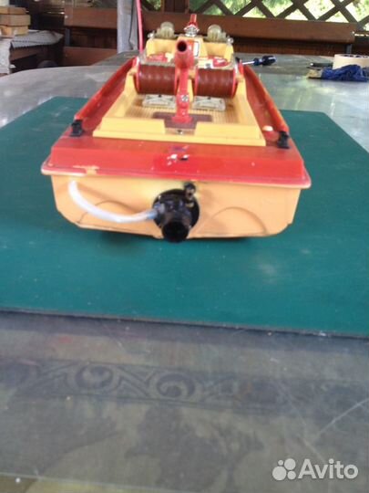 Р/У катер Феникс