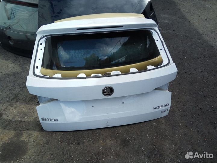 Шкода Кодиак Крышка багажника