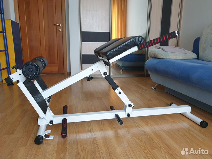 Тренажер для гиперэкстензии