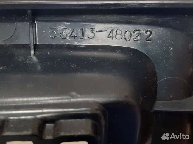 Центральная накладка Lexus RX 300, 2003