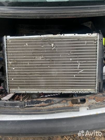 Радиатор охлаждения opel Astra