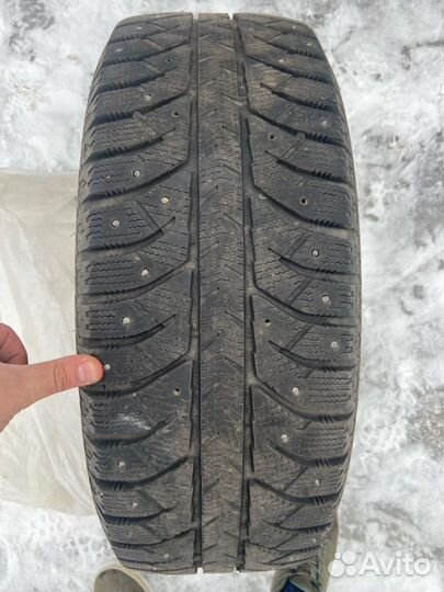 Bridgestone Ice Cruiser 7000S 225/60 R17 99T