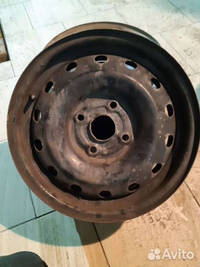 R14 American Classic American Classic 165/60, PCD 4x100 DIA 52