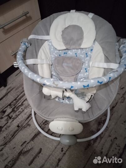 Шезлонг детский