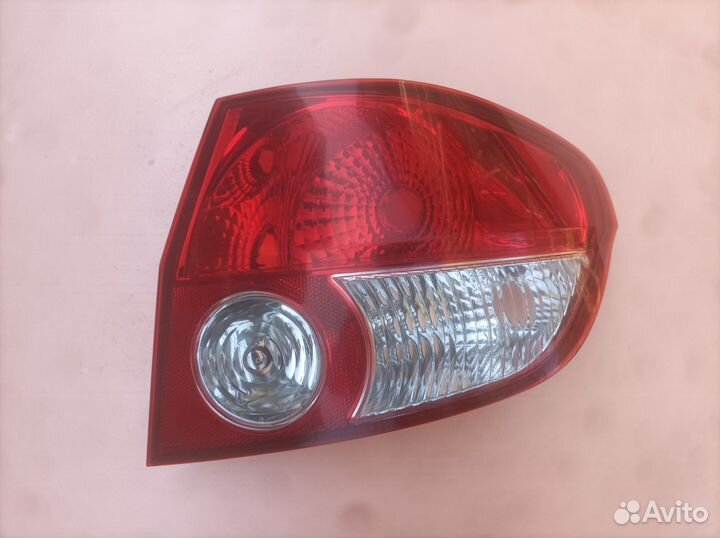 Фонарь задний правый Hyundai Getz